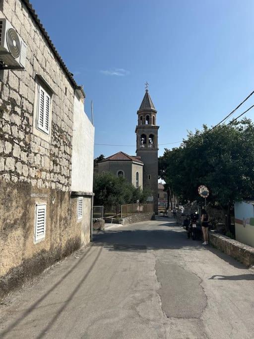Apartman Kastel Kaštela Esterno foto