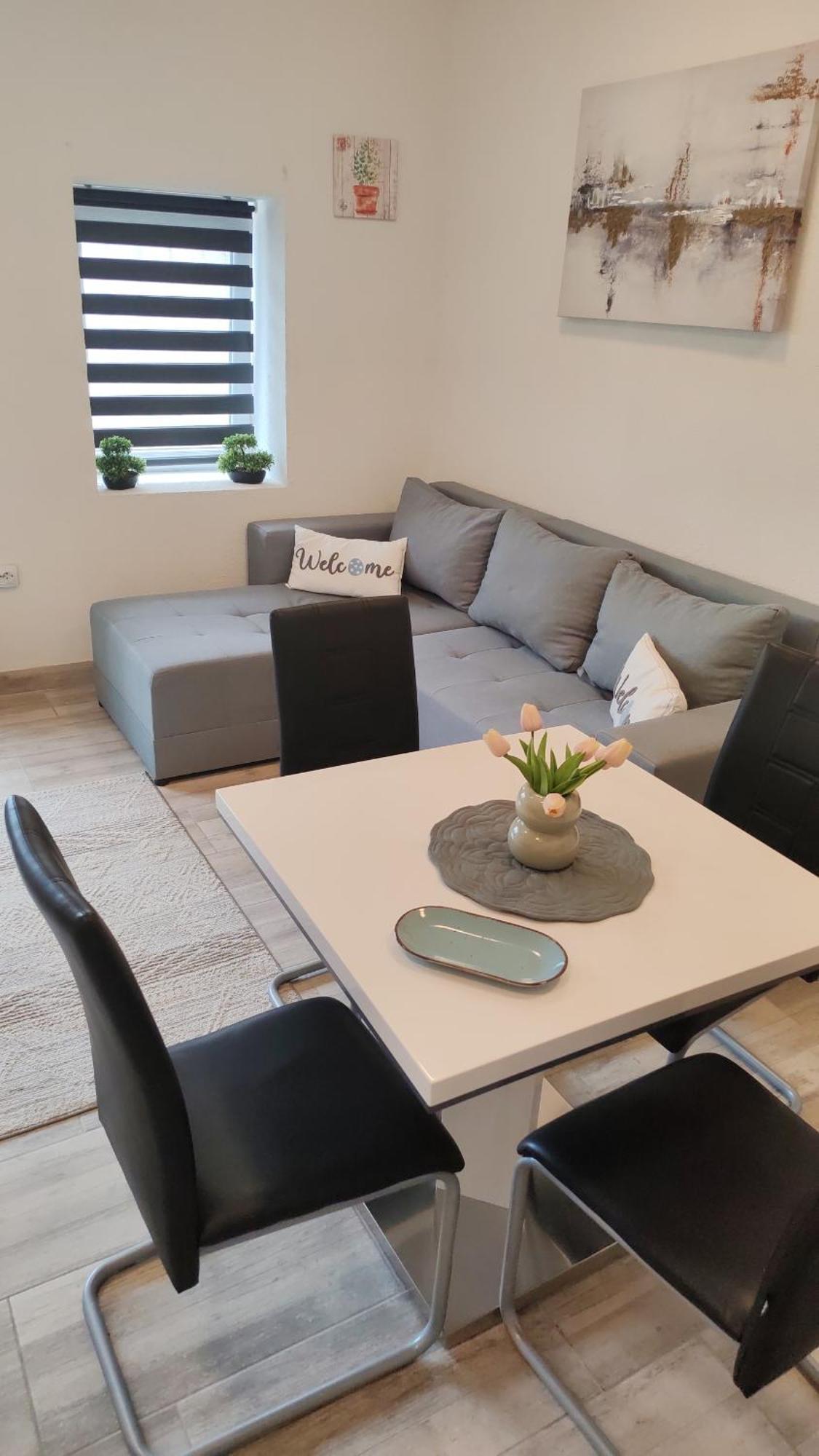 Apartman Kastel Kaštela Esterno foto